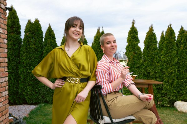 Transform Your Work Wardrobe: Top Tips for Nailing Belted Dresses with Stylish Confidence